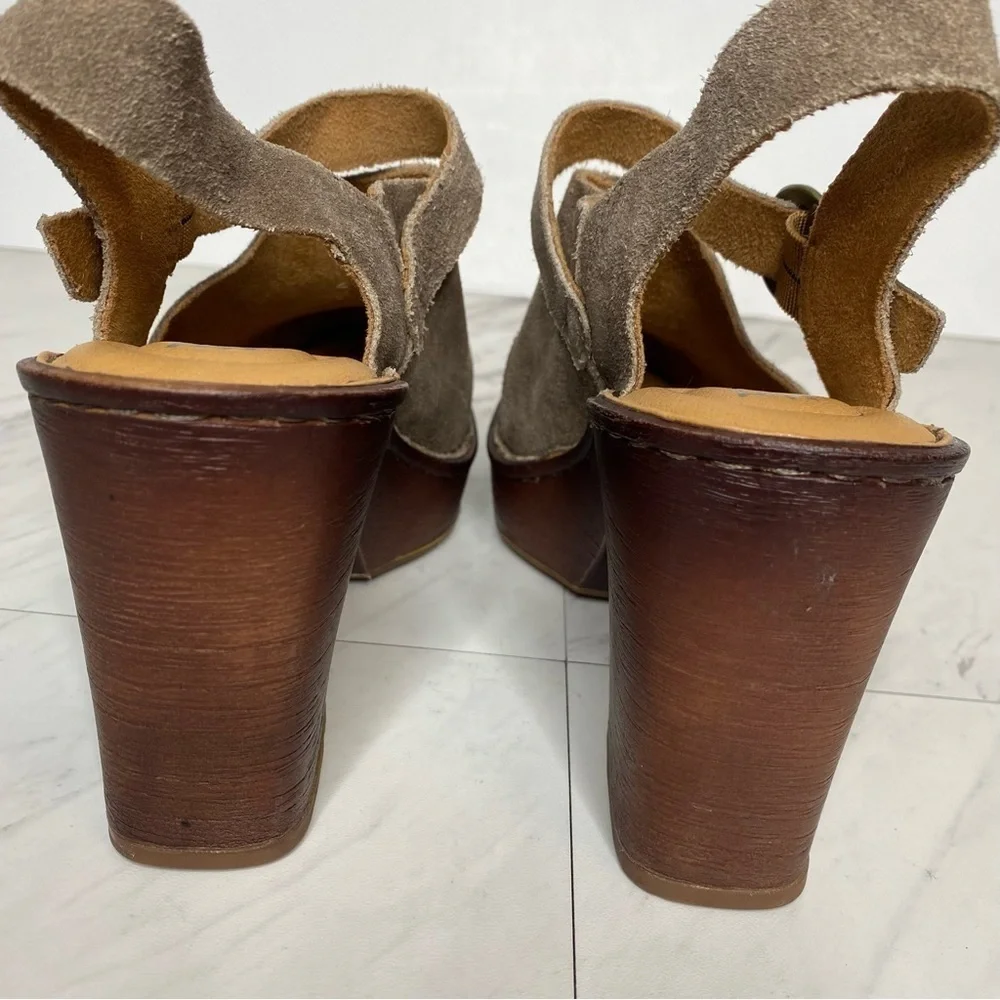 Born Devlyn Gray Heeled Clog 6M - Picture 4 of 13